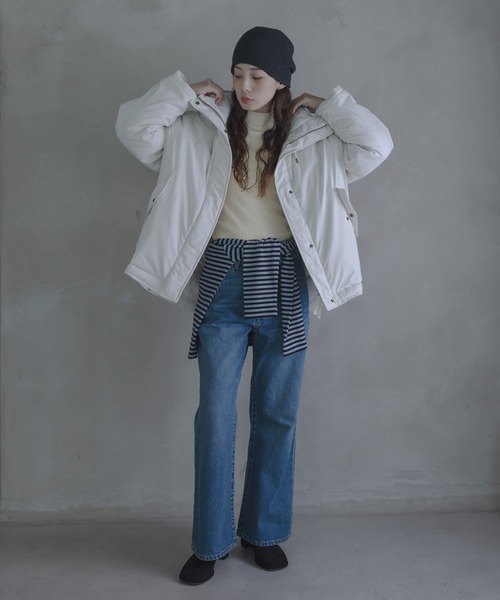 URBAN RESEARCH Sonny Label（アーバンリサーチサニーレーベル）の「撥水2WAYフーディスタンドダウンコート（ダウンジャケット/コート・レディース・ブラック/アイボリー/ブラウン・FREE）」の11枚目の写真