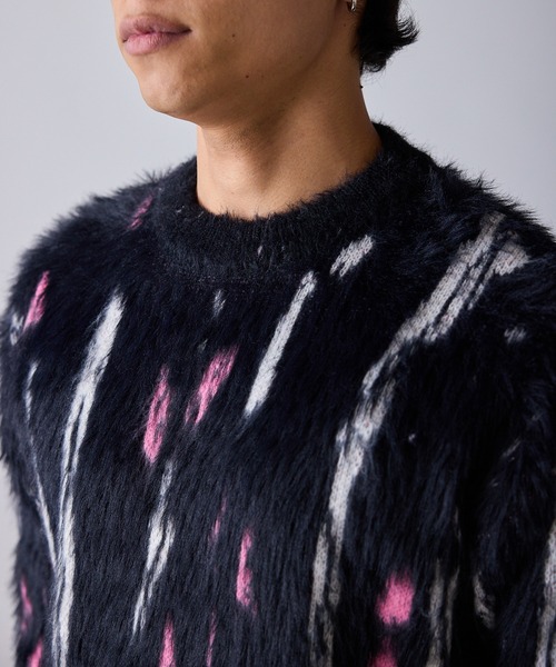 Chick(チック)の「Mid-weight Jacquard-woven Shaggy Knit / ミドルゲージ ジャガード織り シャギーニット 2026年 夏 夏服メンズ(ニット/セーター・メンズ・ブラック・M)」の2枚目の写真