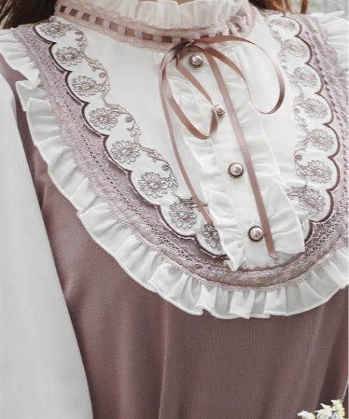 myu:loret(ミュウロレット)の「マーガレット刺繍トップス(Tシャツ/カットソー・レディース・キナリ/ピンク・FREE)」の10枚目の写真