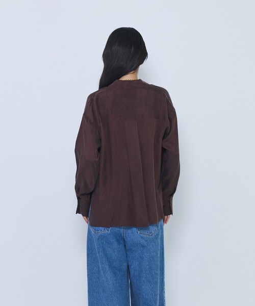 1er Arrondissement(プルミエアロンディスモン)の「キュプラフィブリルレギュラーカラーシャツ(シャツ/ブラウス・レディース・ブラック/ブラウン/グレイッシュベージュ・38/36)」の5枚目の写真
