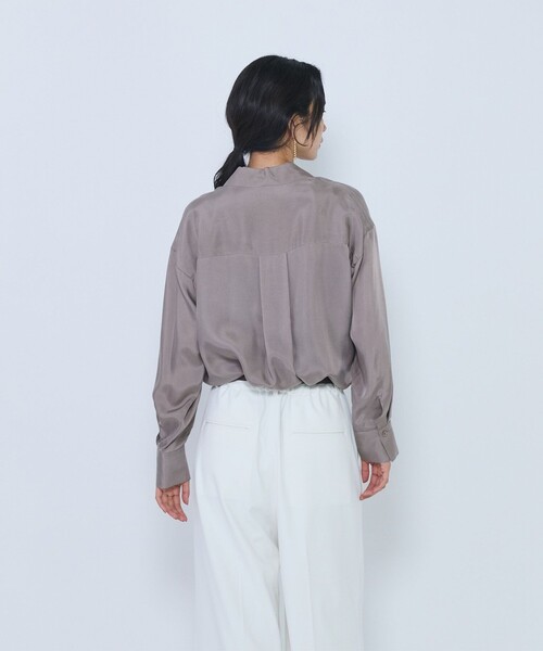 1er Arrondissement(プルミエアロンディスモン)の「キュプラフィブリルレギュラーカラーシャツ(シャツ/ブラウス・レディース・ブラック/ブラウン/グレイッシュベージュ・38/36)」の9枚目の写真