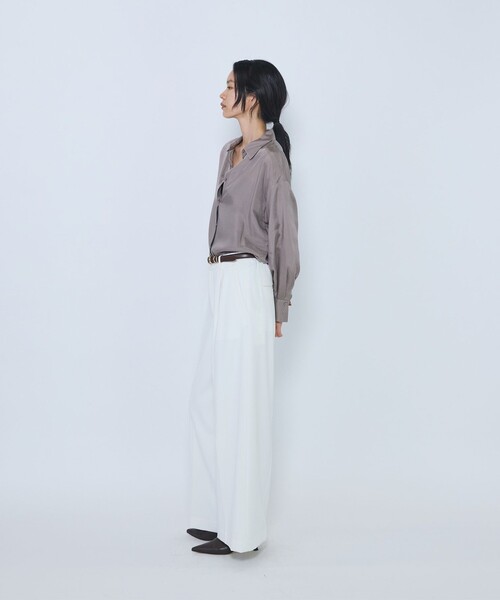 1er Arrondissement(プルミエアロンディスモン)の「キュプラフィブリルレギュラーカラーシャツ(シャツ/ブラウス・レディース・ブラック/ブラウン/グレイッシュベージュ・38/36)」の11枚目の写真