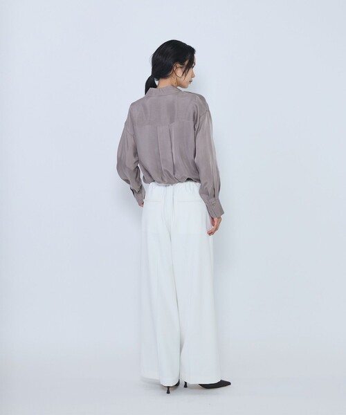 1er Arrondissement(プルミエアロンディスモン)の「キュプラフィブリルレギュラーカラーシャツ(シャツ/ブラウス・レディース・ブラック/ブラウン/グレイッシュベージュ・38/36)」の12枚目の写真