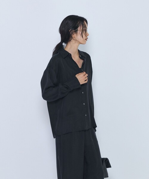 1er Arrondissement(プルミエアロンディスモン)の「キュプラフィブリルレギュラーカラーシャツ(シャツ/ブラウス・レディース・ブラック/ブラウン/グレイッシュベージュ・38/36)」の14枚目の写真