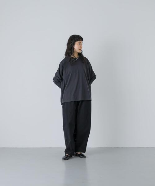 かぐれ（カグレ）の「ハイツイストコットン長袖Tシャツ（Tシャツ/カットソー・レディース・ブラック/オフホワイト/チャコールグレー・FREE）」の9枚目の写真