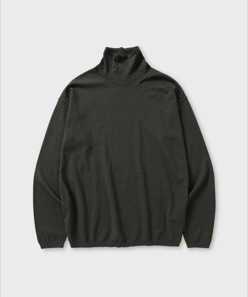 NONBLANK(ノンブランク)の「タートルネックニット_カーキ(ニット/セーター・メンズ・カーキ・MEDIUM/LARGE/X-LARGE)」の1枚目の写真
