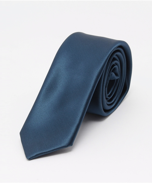 ADPOSION（アドポーション）の「【日本製】ソリッドカラー アセテートナロータイ（ネクタイ・メンズ・ブラック/ホワイト/ボルドー/ネイビー/グレー/シルバー/グリーン/パープル/ブルー/サックスブルー・FREE）」の6枚目の写真