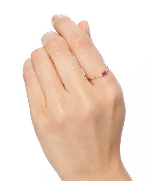 COCOSHNIK（ココシュニック）の「カラーストーン(ルビー) バゲットカットリング（リング・レディース・イエローゴールド/ゴールド系・12/8/10/14号）」の9枚目の写真