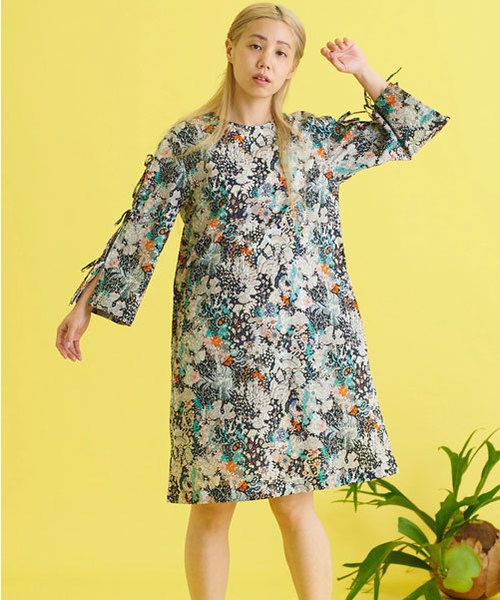 Dot Stripes Child Woman ドットアンドストライプス チャイルドウーマン の リバティ Ocean Forest そ でリボンａラインワンピース ワンピース Wear