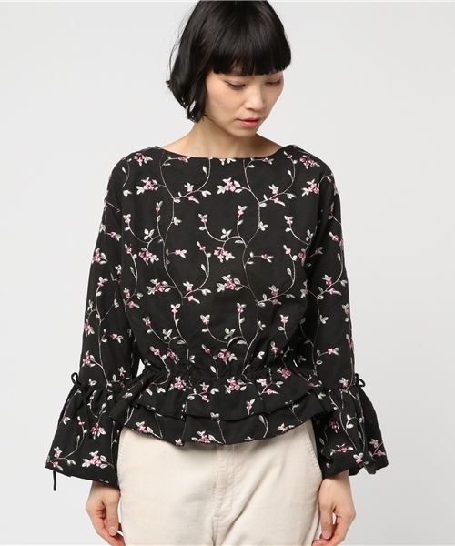 one after another NICE CLAUP（ワンアフターアナザーナイスクラップ）の「総刺繍ブラウス（シャツ/ブラウス・レディース・ピンク/レッド/ブラック・FREE）」の4枚目の写真