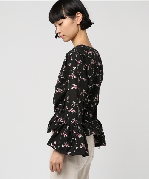 one after another NICE CLAUP（ワンアフターアナザーナイスクラップ）の「総刺繍ブラウス（シャツ/ブラウス・レディース・ピンク/レッド/ブラック・FREE）」の5枚目の写真