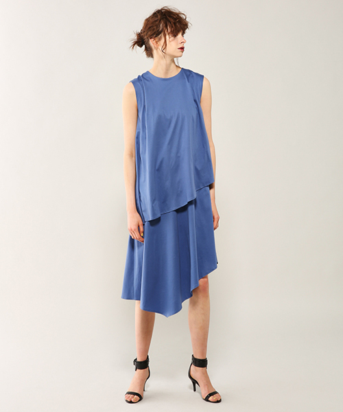 PEGGY LANA（ペギーラナ）の「Asymmetric Layered OP（ワンピース・レディース・ネイビー/ブラウン/ブルー・1/2）」の2枚目の写真