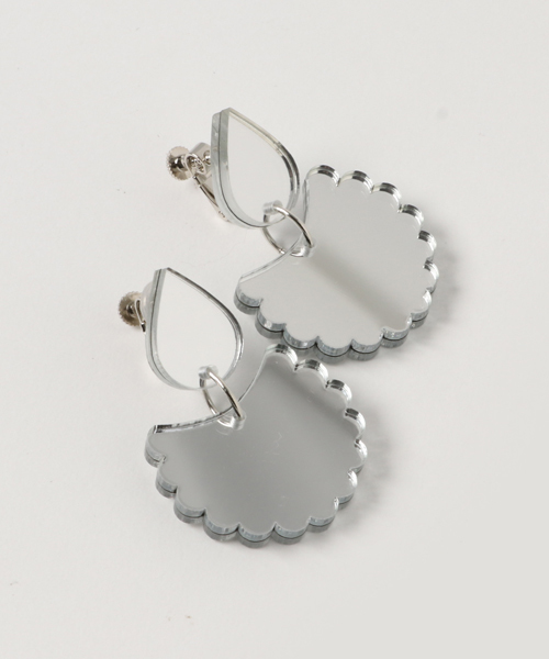 ACCOMMODE(アコモデ)の「ミラーイヤリング2(イヤリング・レディース・ブラック/ベージュ/ブラウン/ブラウン系その他/A/B/C/D/E・FREE)」の15枚目の写真