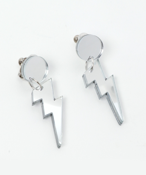 ACCOMMODE(アコモデ)の「ミラーイヤリング2(イヤリング・レディース・ブラック/ベージュ/ブラウン/ブラウン系その他/A/B/C/D/E・FREE)」の5枚目の写真