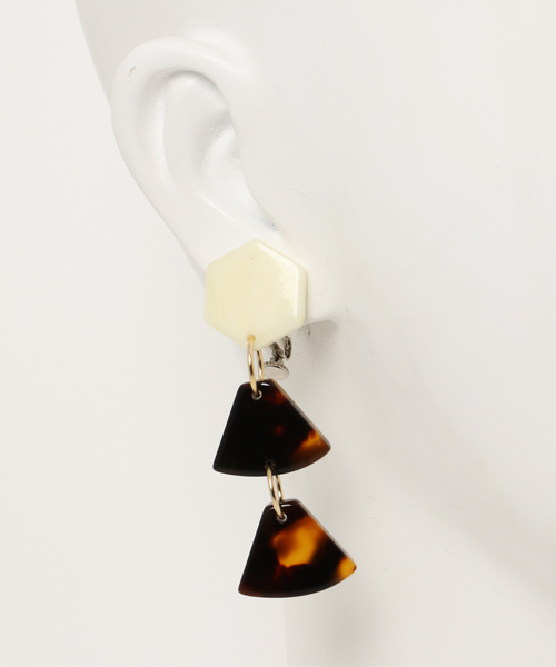 ACCOMMODE(アコモデ)の「ミラーイヤリング2(イヤリング・レディース・ブラック/ベージュ/ブラウン/ブラウン系その他/A/B/C/D/E・FREE)」の14枚目の写真