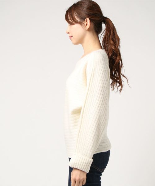 RIVE DROITE（リヴドロワ）の「YAK混ワイドリブドルマンニット（ニット/セーター・レディース・ベージュ/チャコールグレー/オフホワイト・FREE）」の5枚目の写真