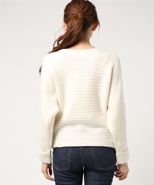 RIVE DROITE（リヴドロワ）の「YAK混ワイドリブドルマンニット（ニット/セーター・レディース・ベージュ/チャコールグレー/オフホワイト・FREE）」の4枚目の写真