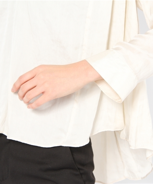 SHIPS for women（シップスフォーウィメン）の「①-0058スキッパー ギャザーブラウス（シャツ/ブラウス・レディース・オフホワイト/ブラック/マスタード・ONE SIZE）」の7枚目の写真