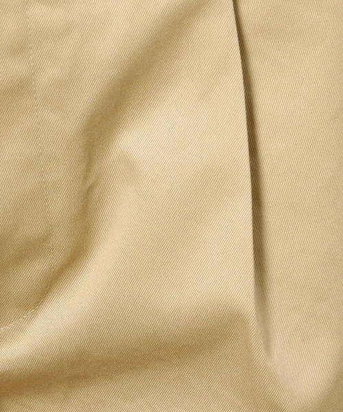 BEAUTY&YOUTH UNITED ARROWS（ビューティーアンドユースユナイテッドアローズ）の「BY コールドマーセライズ 1P ワイド チノパンツ -MADE IN JAPAN- о（チノパンツ・メンズ・ベージュ/オフホワイト・X-LARGE/LARGE/MEDIUM/SMALL）」の11枚目の写真