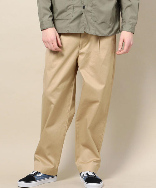 BEAUTY&YOUTH UNITED ARROWS（ビューティーアンドユースユナイテッドアローズ）の「BY コールドマーセライズ 1P ワイド チノパンツ -MADE IN JAPAN- о（チノパンツ・メンズ・ベージュ/オフホワイト・X-LARGE/LARGE/MEDIUM/SMALL）」の12枚目の写真