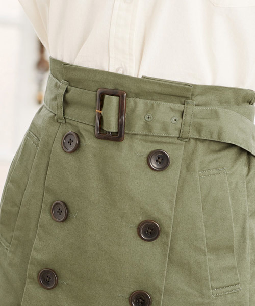 Pierrot（ピエロ）の「綿ツイルベルト付きトレンチスカート（スカート・レディース・ベージュ/ライトベージュ/カーキ/ネイビー・M）」の11枚目の写真