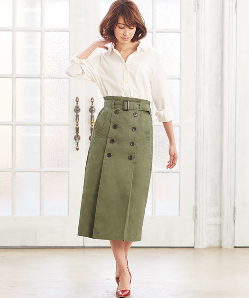 Pierrot（ピエロ）の「綿ツイルベルト付きトレンチスカート（スカート・レディース・ベージュ/ライトベージュ/カーキ/ネイビー・M）」の7枚目の写真