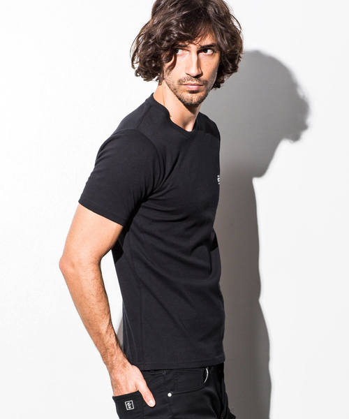 NUMBER (N)INE DENIM（ナンバーナインデニム）の「NUMBER (N)INE DENIM(ナンバーナインデニム)ロゴパターンプリントTシャツ（Tシャツ/カットソー・メンズ・ホワイト/ブラック・SMALL/MEDIUM/LARGE/X-LARGE）」の6枚目の写真