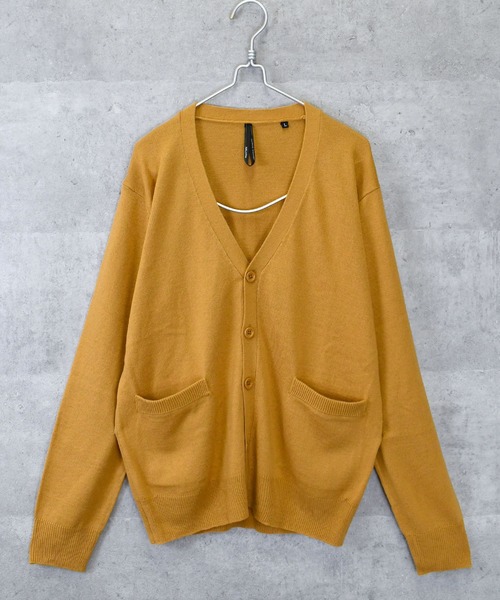 Anytime Songs(エニータイムソングス)の「Vネックカーディガン(ニット/セーター・メンズ・チャコール/ブルー/ブラック/グレー系その他/マスタード/ワインレッド/ネイビー/ブラック系その他/ブラウン・LARGE/MEDIUM/X-LARGE)」の8枚目の写真