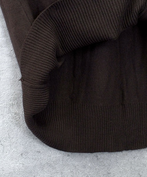 Anytime Songs(エニータイムソングス)の「Vネックカーディガン(ニット/セーター・メンズ・チャコール/ブルー/ブラック/グレー系その他/マスタード/ワインレッド/ネイビー/ブラック系その他/ブラウン・LARGE/MEDIUM/X-LARGE)」の22枚目の写真