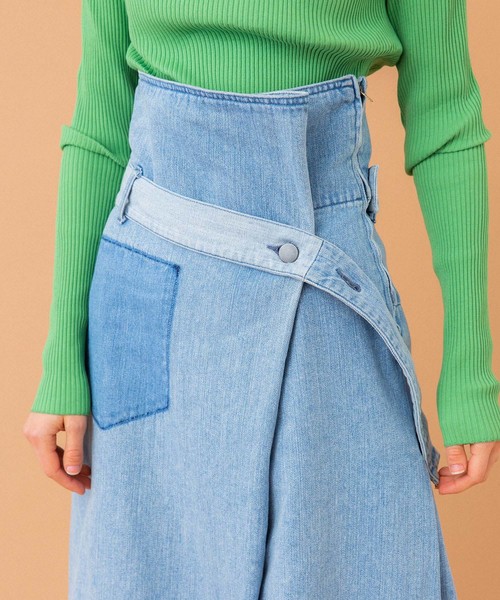 UNITED TOKYO（ユナイテッドトウキョウ）の「バギーデニムパンツ（デニムパンツ・レディース・ブルー/ネイビー・1）」の8枚目の写真