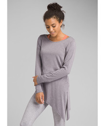 prAna�i�v���i�j�́u�I���\���g�b�v�iT�V���c/�J�b�g�\�[�j�v