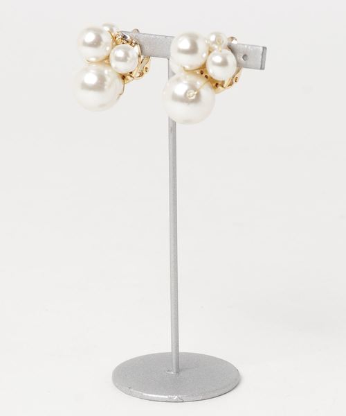Cupid Heart（キューピッドハート）の「【Cupid Heart】結婚式アクセ パールイヤリング（イヤリング・レディース・ベージュ・MEDIUM）」の3枚目の写真