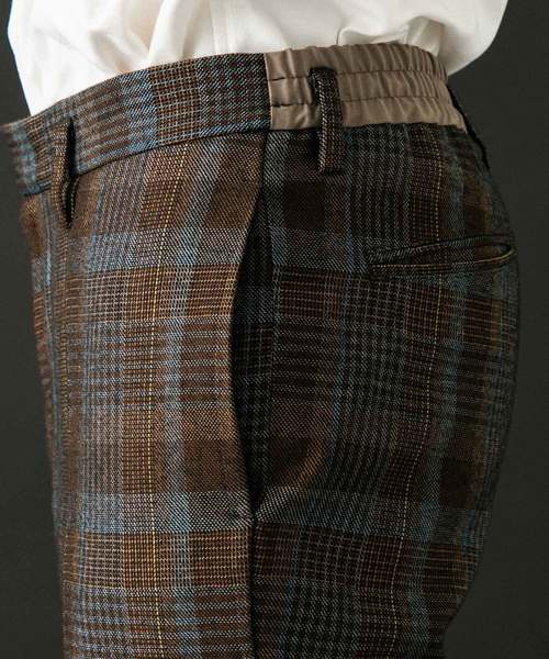 UNITED TOKYO（ユナイテッドトウキョウ）の「スリットフレアパンツ（その他パンツ・メンズ・ブラウン/ネイビー・1/2/3）」の12枚目の写真