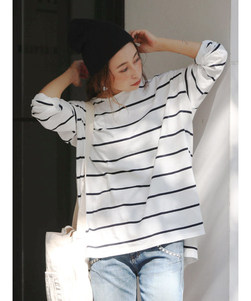 Ungrid（アングリッド）の「クルーネックサイドスリットボーダーロングスリーブTee（Tシャツ/カットソー・レディース・ブラウン系その他/ホワイト×ネイビー/ホワイト×カーキブラウン/ネイビー×ホワイト・マルチサイズ）」の5枚目の写真