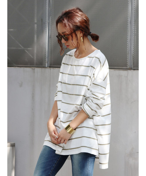 Ungrid（アングリッド）の「クルーネックサイドスリットボーダーロングスリーブTee（Tシャツ/カットソー・レディース・ブラウン系その他/ホワイト×ネイビー/ホワイト×カーキブラウン/ネイビー×ホワイト・マルチサイズ）」の10枚目の写真