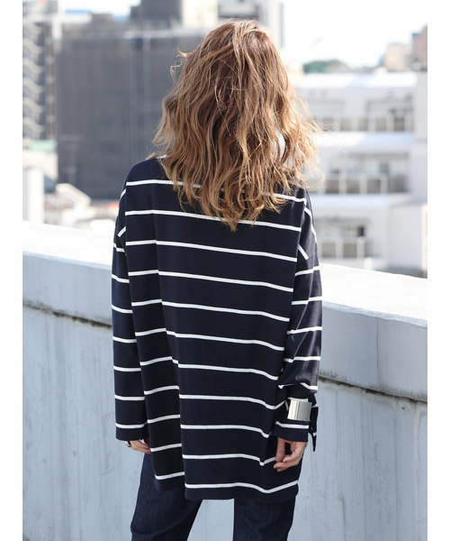 Ungrid（アングリッド）の「クルーネックサイドスリットボーダーロングスリーブTee（Tシャツ/カットソー・レディース・ブラウン系その他/ホワイト×ネイビー/ホワイト×カーキブラウン/ネイビー×ホワイト・マルチサイズ）」の17枚目の写真