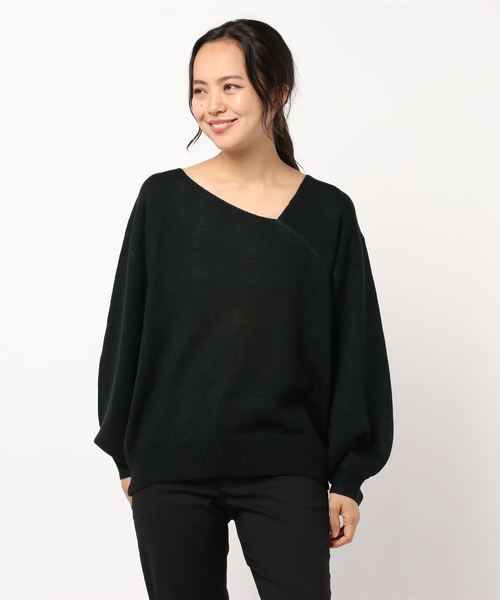 STYLEBLOCK（スタイルブロック）の「アシメネックボリューム袖ビッグシルエットニットセーター（ニット/セーター・レディース・ブラック/ダークグリーン/ブラウン/オフホワイト/ブラウン系その他・M）」の2枚目の写真
