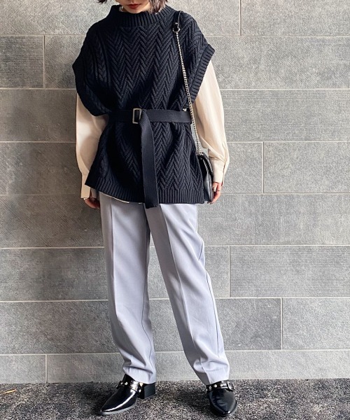 PAGEBOY（ページボーイ）の「【新春限定アイテム】タックテーパードパンツ（その他パンツ・レディース・サックスブルー/ブラック/モカ・FREE）」の3枚目の写真