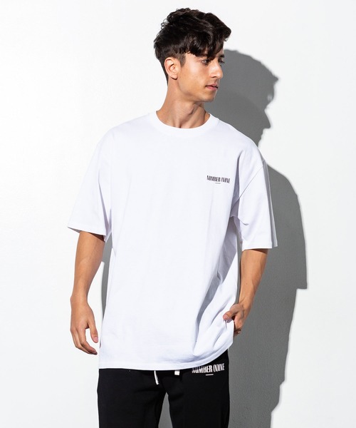 NUMBER (N)INE DENIM(ナンバーナインデニム)の「NUMBER (N)INE DENIM(ナンバーナインデニム)ワンポイントロゴビッグTシャツ(Tシャツ/カットソー・メンズ・ホワイト/ブラック/ライトイエロー・S/M/L/XL)」の2枚目の写真