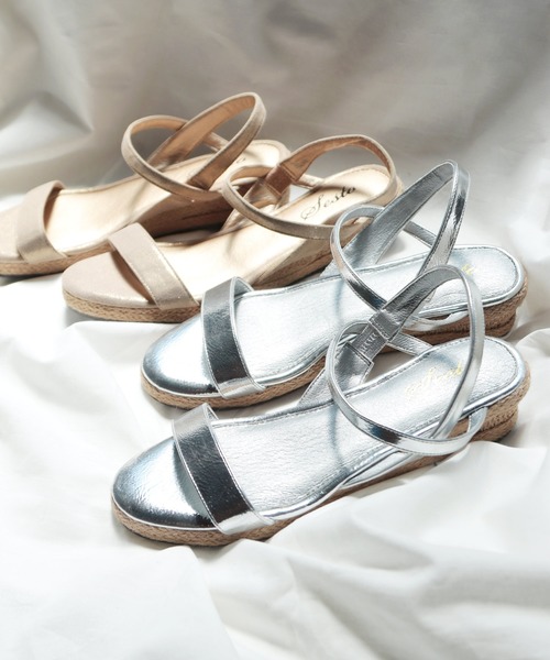 SESTO(セスト)の「ローヒールウエッジソールサンダル(サンダル・レディース・ブラック/パープル/ネイビー/レッド/サックスブルー/シルバー/イエロー/グリーン/パイソン/グレー/ベージュ/ホワイト/ゴールド・LL/SS/S/M/L/3L)」の11枚目の写真