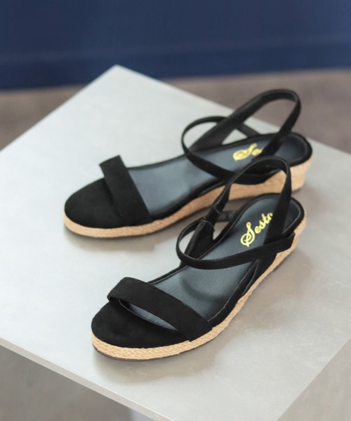 SESTO(セスト)の「ローヒールウエッジソールサンダル(サンダル・レディース・ブラック/パープル/ネイビー/レッド/サックスブルー/シルバー/イエロー/グリーン/パイソン/グレー/ベージュ/ホワイト/ゴールド・LL/SS/S/M/L/3L)」の3枚目の写真