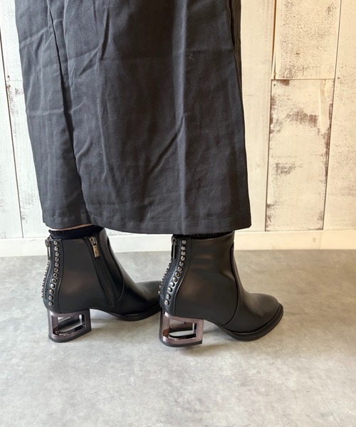 JeffreyCampbell ジェフリーキャンベル　蹄ヒールショートブーツ 蹄ヒールショートブーツ Jeffrey Campbell│Jeffrey Campbell