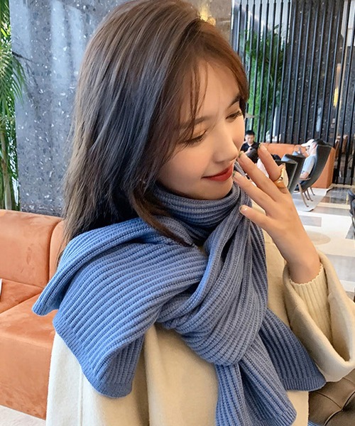STYLEBLOCK（スタイルブロック）の「リブニットマフラー（マフラー・レディース・ライトグレー/ブラック/ベージュ/レッド/カーキ/ピンク/ブルー/ダークグレー・FREE）」の6枚目の写真