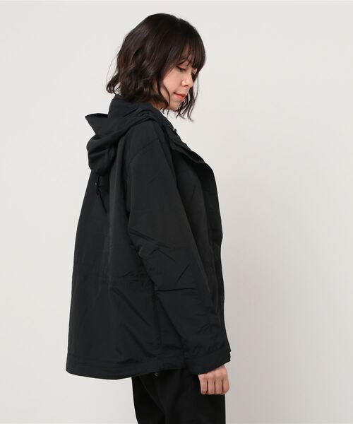 WILD THINGS（ワイルドシングス）の「[WILD THINGS/ワイルドシングス]  CHAMONIX JACKET マウンテンパーカー（ナイロンジャケット・レディース・ブラック/レッド/ベージュ・S）」の19枚目の写真