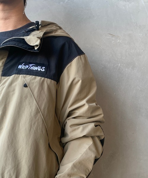 WILD THINGS（ワイルドシングス）の「[WILD THINGS/ワイルドシングス]  CHAMONIX JACKET マウンテンパーカー（ナイロンジャケット・レディース・ブラック/レッド/ベージュ・S）」の22枚目の写真