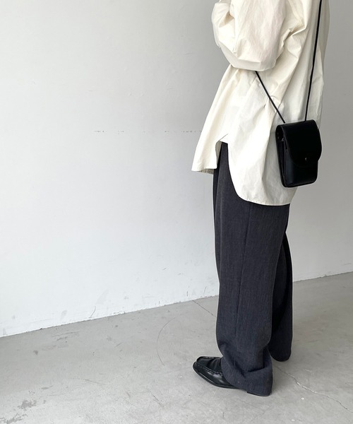 CANAL JEAN(キャナルジーン)の「CONTROL FREAK(コントロール フリーク) マルチウォレットショルダー(ショルダーバッグ・レディース・ブラック/クリーム・ONE SIZE)」の10枚目の写真