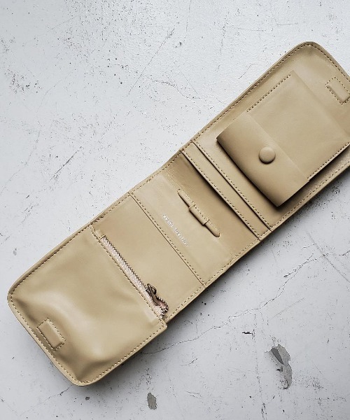 CANAL JEAN(キャナルジーン)の「CONTROL FREAK(コントロール フリーク) マルチウォレットショルダー(ショルダーバッグ・レディース・ブラック/クリーム・ONE SIZE)」の11枚目の写真