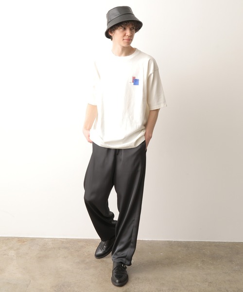 JUNRED（ジュンレッド）の「ガールズグラフィックTEE（Tシャツ/カットソー・メンズ・ホワイト/ブラック/ブルー系その他4・S/M/L）」の17枚目の写真