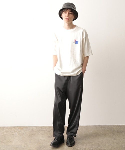 JUNRED（ジュンレッド）の「ガールズグラフィックTEE（Tシャツ/カットソー・メンズ・ホワイト/ブラック/ブルー系その他4・S/M/L）」の5枚目の写真