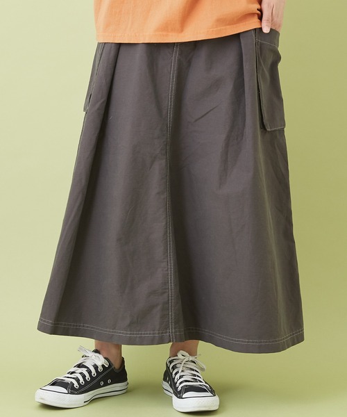 CUBE SUGAR（キューブシュガー）の「高密度オックス タックフレアスカート（スカート・レディース・レンガ/ベージュ/ナチュラル/チャコールグレー・M）」の2枚目の写真